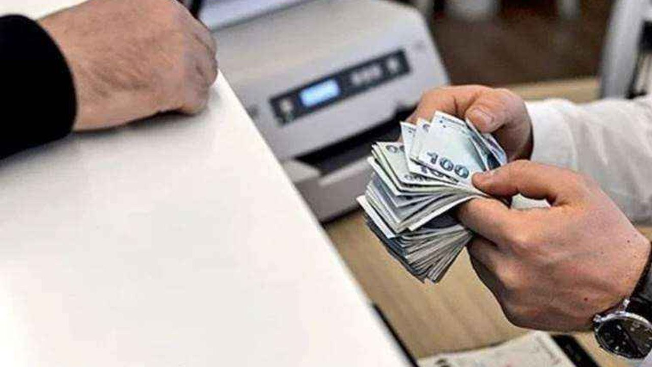 Bankadan kredi çekmek için neler gerekli, ödemem gereken herhangi bir ücret var mı?  