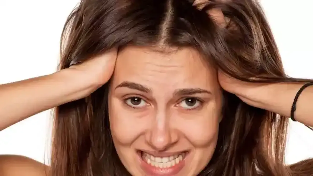 Saç Dipleri Neden Acır?