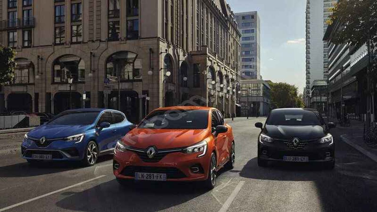 Renault Fiyat Listesi Sonunda Açıklandı! İşte Kasım 2023'ten İtibaren Renault Clio'nun Şaşırtıcı Fiyatları...