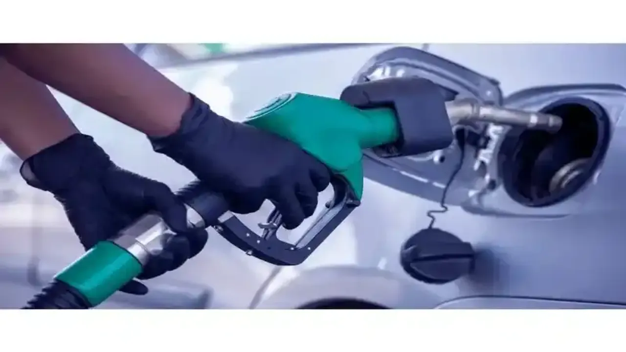 Akaryakıta Fiyatları Düşecek mi Yoksa 2024 İçin Yeni Zamlar Geliyor mu? (12/12/2023)