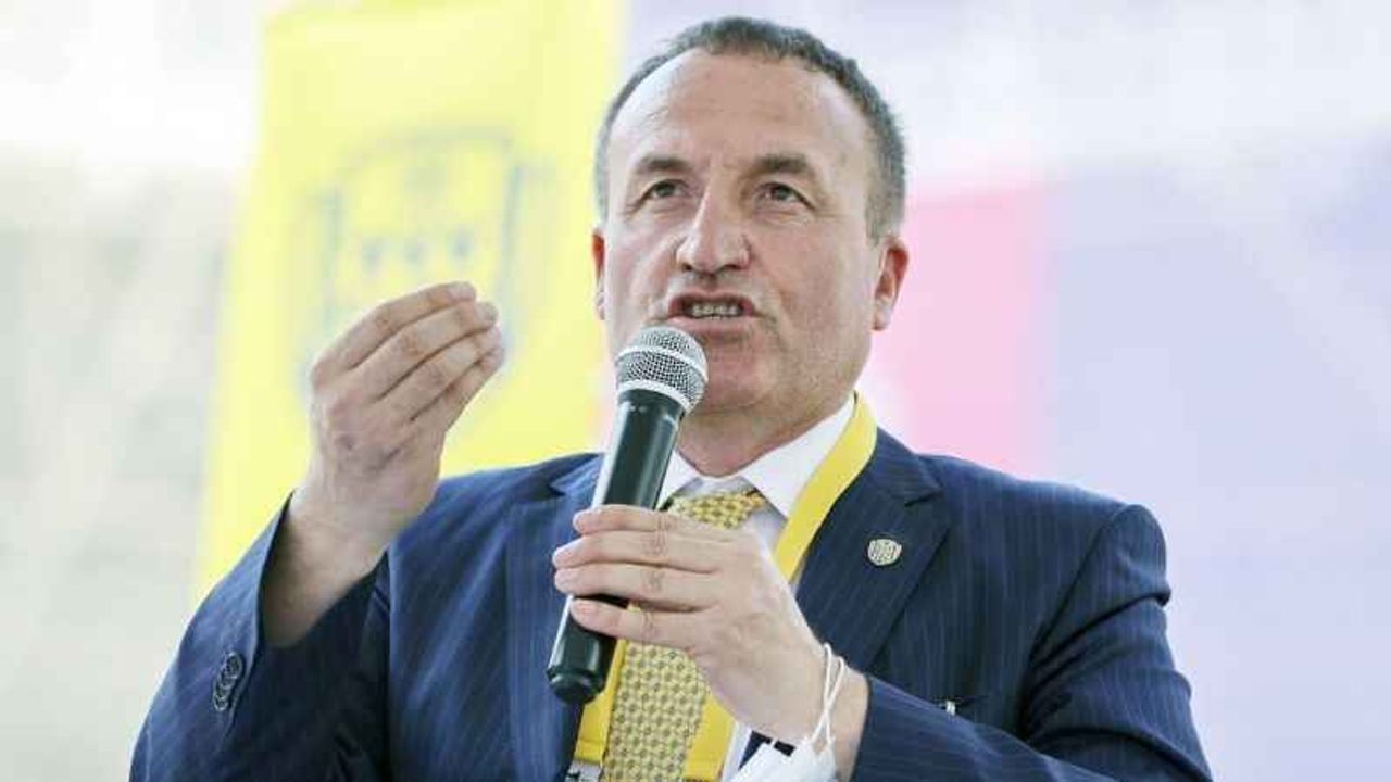 Ankaragücü Başkanı Faruk Koca'ya Tutuklama: Hakem Halil Umut Meler'e Saldırmıştı! (12/12/2023)