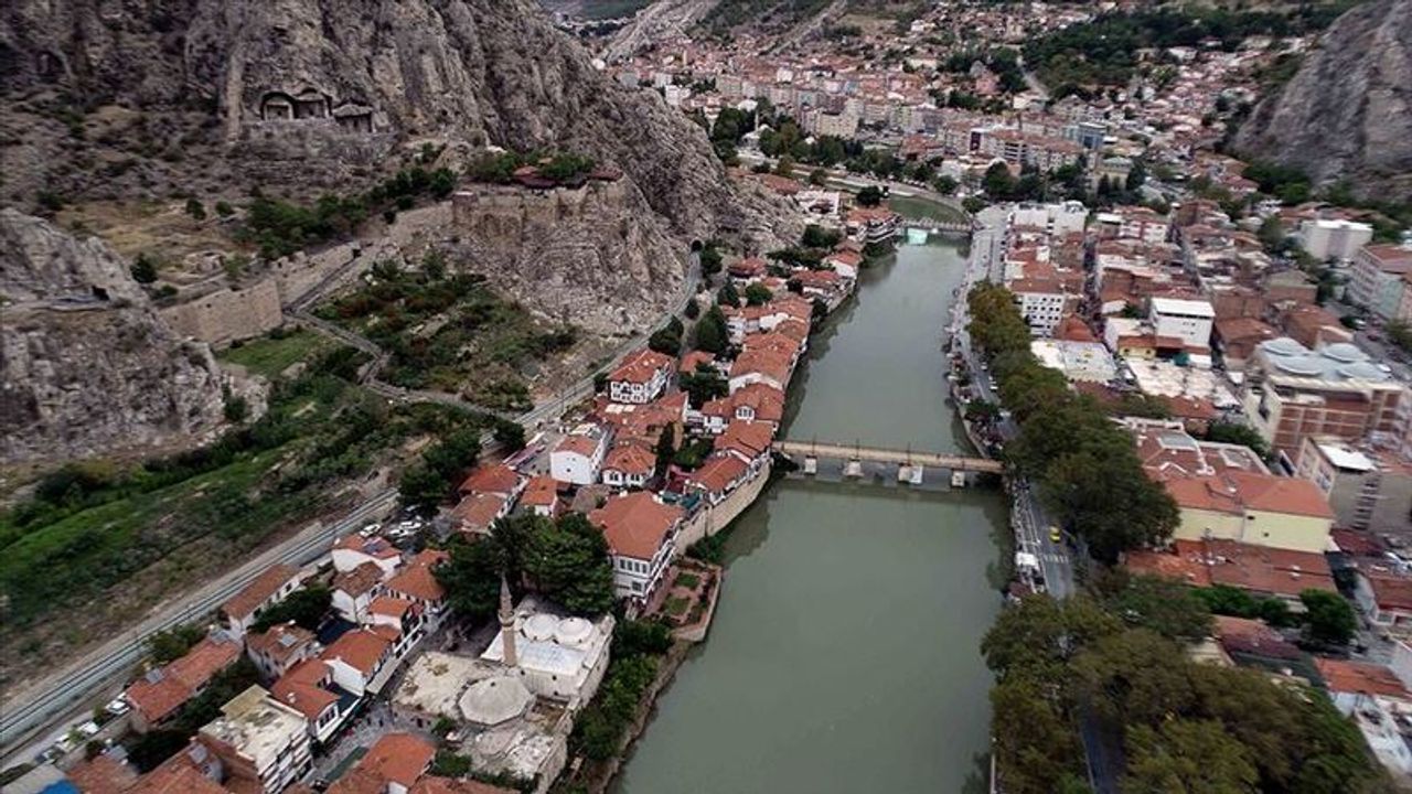 Yerleşim yerlerinin su kaynaklarına yakın olması önemli midir, neden?