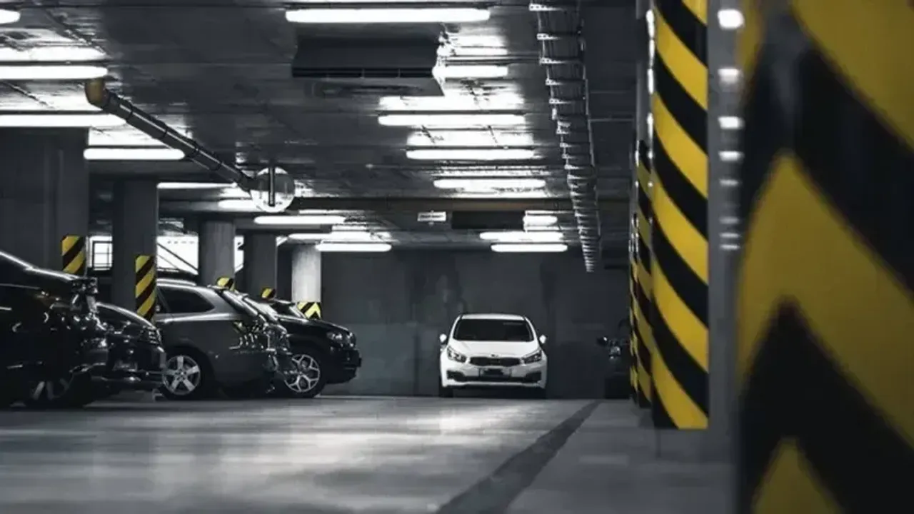 İstanbul Havalimanı Otopark Ücretleri 2024: Detaylı İnceleme ve Karşılaştırma!