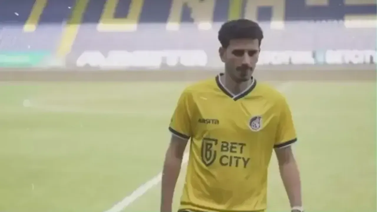 Oğuzhan Özyakup kaç yaşında futbolu bıraktı, son hali nasıl? Oğuzhan Özyakup futbolu bıraktı mı?
