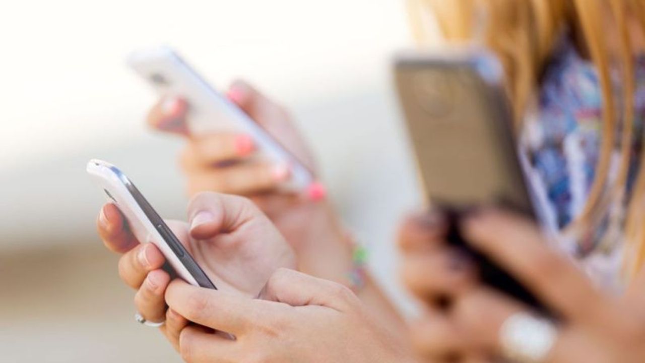 Yozgatlılar Dikkat Telefonunuzda Bu Uygulamalar Varsa Hemen Silmelisiniz!