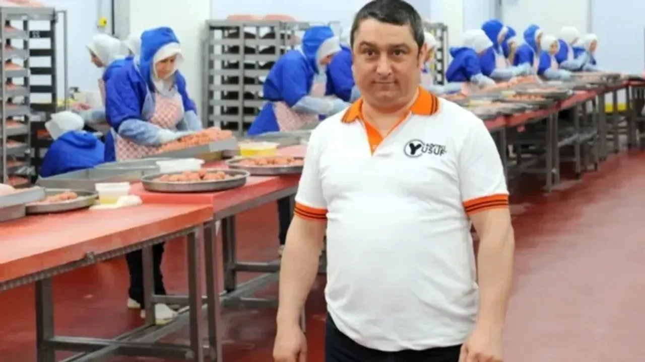 Köfteci Yusuf'un Sahibi Yusuf Akkaş İlk Kez Yozgatlı Gazeteciye Konuştu