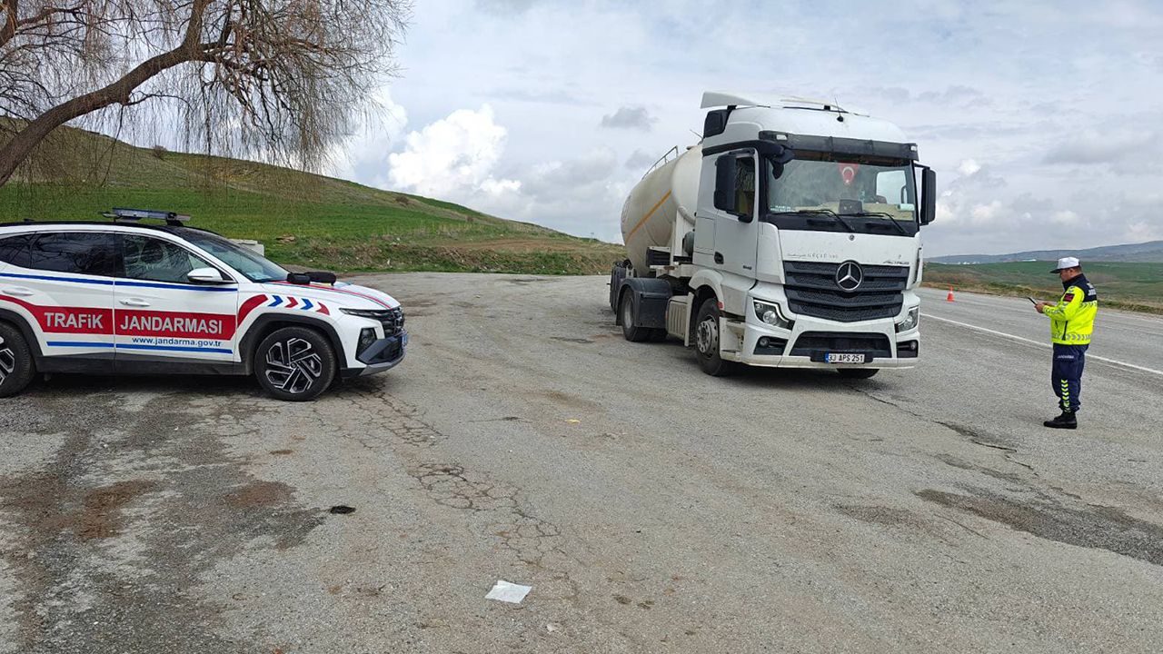 Yozgat’ta ağır tonajlı araçlara geçit yok!