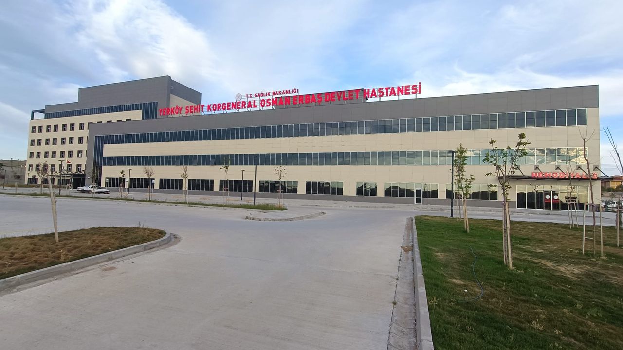 Yozgat’ın Yerköy İlçesi’nde Dr. Ali Demir ve ekibi şifa dağıtmaya devam ediyor!