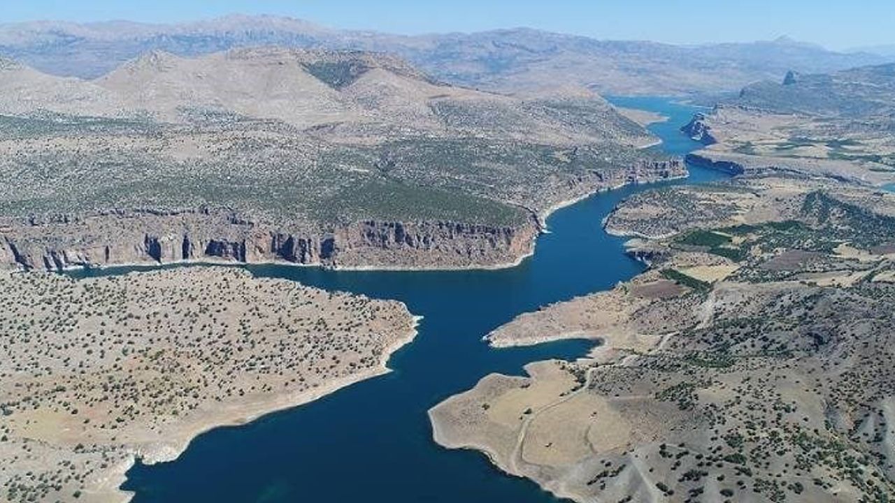 Irak’ta Dicle ve Fırat Krizi Derinleşiyor: Su Kıtlığı Toplumsal Gerilimi Tırmandırıyor