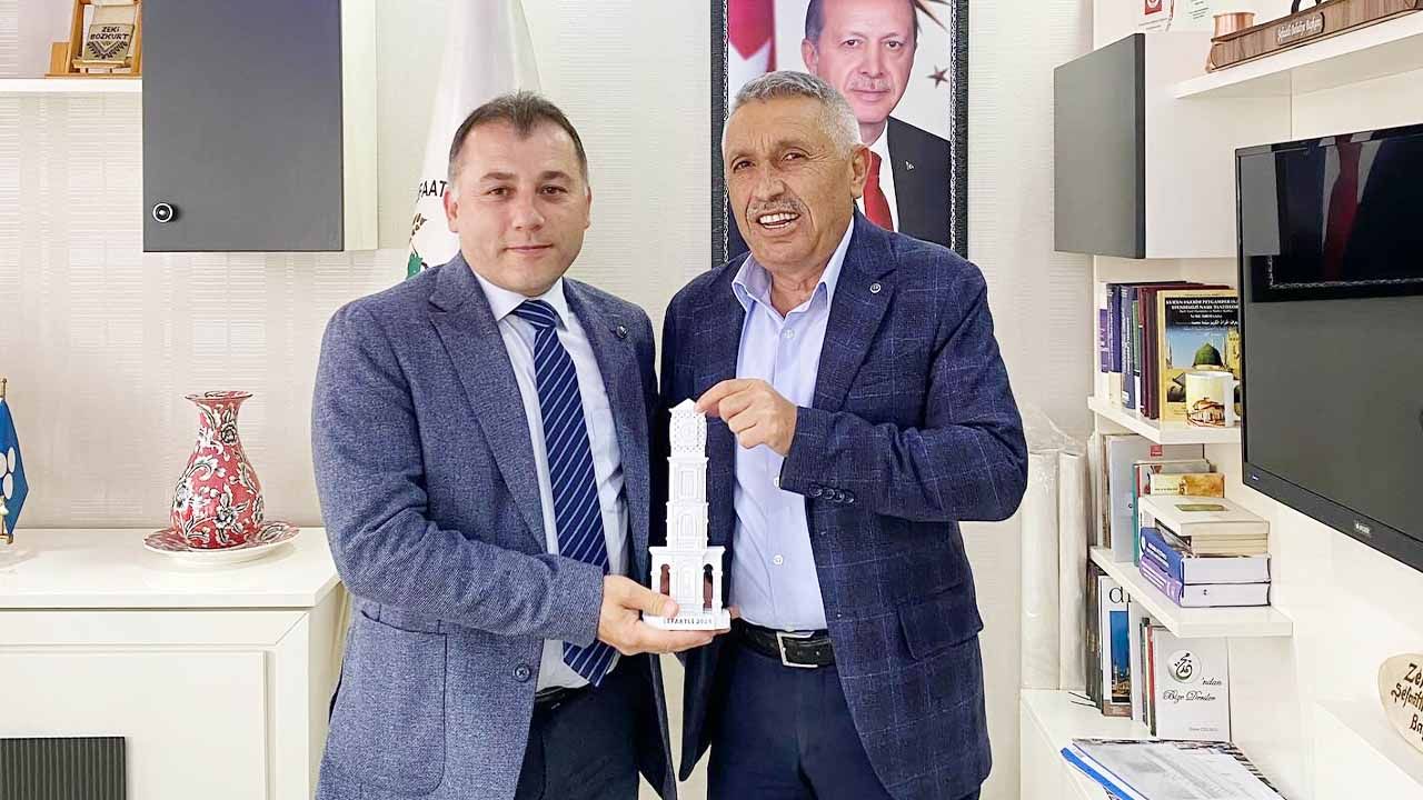 Yozgat'ın o ilçesinde belediye başkanı kolları sıvadı alt yapı güçleniyor!