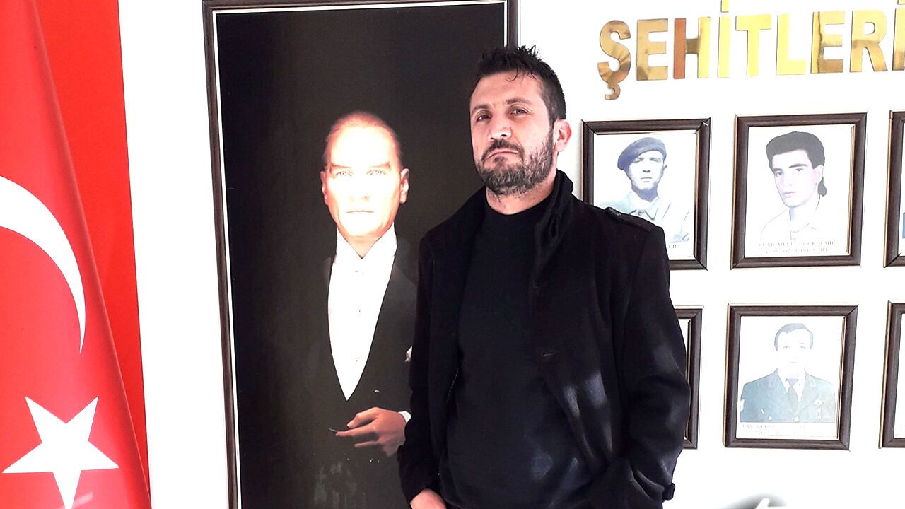 Yenifakılı'nın Vefa Köprüsü: Özkan Arslan Göçle Mücadele Ediyor, Kültürü Yaşatıyor