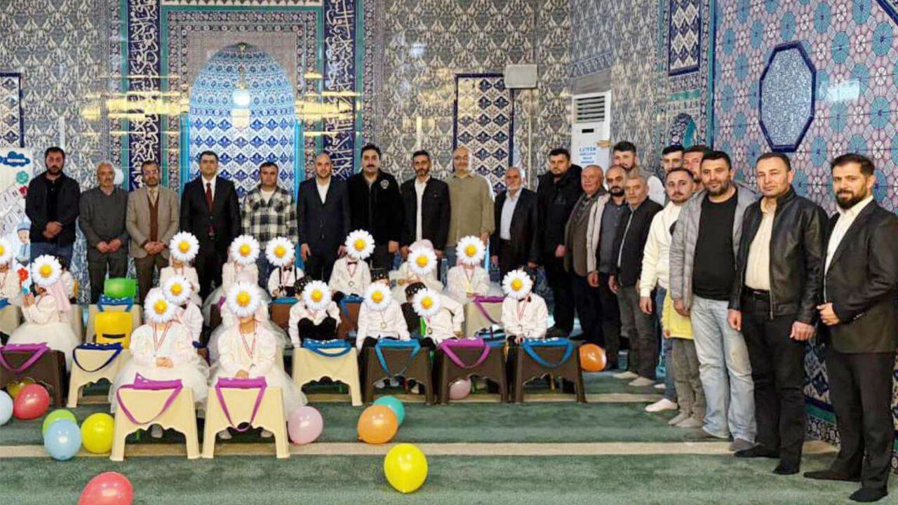 Akdağmadeni’nde Minik Yüreklerin Kur’an Sevinci!