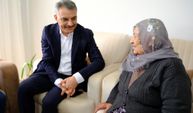 Yozgat Valisi Özkan’dan 101 Yaşındaki Sırma Teyzeye Anlamlı Ziyaret