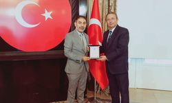 Yozgatlı Hemşerimiz Mustafa Eranıl’a Ankara’da “Yılın İyilik İnsanı Ödülü” Verildi