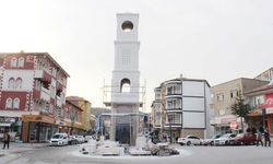 Şefaatli’ye Anadolu Beyazı Taşından Saat Kulesi: Başkan Bozkurt açıkladı!