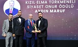 Türkmen Bakan Aydın Maruf'a Kızıl Elma Ödülü