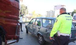 Baba-Oğul Trafikte Zincirleme Kaza Yaptı!