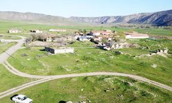 Yozgat Yerköy’de İcradan Satılık Mandıra ve Tarla!