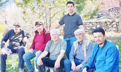 Komşuda Gönüllü Kuaförlerden Yaşlılara Jest!