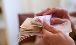 Bankalar Yarışa Girdi: Emekliler Bayram Yapacak
