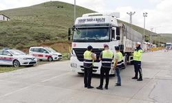 Yozgat’ta Tehlikeli Yük Taşıyan Araçlara Sıkı Denetim!
