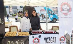Yozgat’ta Anne Kurabiyeleri Yarıştı! Şefler Tek Tek Tadım Yaptı!