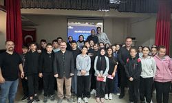 TÜBİTAK Bilim Söyleşileri Kapsamında Atom ve Molekül Topakları Konuşuldu