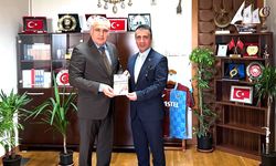 Yozgatlı Hemşehrimiz Şerafettin Yıldız'ın Denetmen Devlet Mührü Kitabı Okuyucularıyla Buluştu