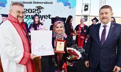 Yozgat Bozok Üniversitesi Öğrencileri Mezuniyet Sevinci Yaşadı!