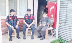 Yozgat’ta Jandarma'dan Kore Gazisi'ne Vefa Dolu Bayram Ziyareti