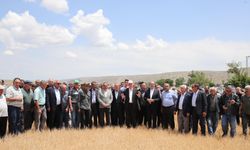 Türkiye Ziraat Odaları Birliği Genel Başkanı Şemsi Bayraktar Kuraklıktan Etkilenen Çiftçilerle Buluştu