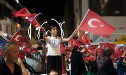 Yozgat Cumhuriyet Meydanı’nda Anlamlı Mesaj Verdiler
