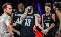 Filenin Sultanları Hollanda’yı 3-0 Geçerek 3. Haftaya Galibiyetle Başladı