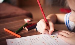 Hafta İçi Hafta Sonu Nasıl Yazılır? TDK'ya Göre Doğru Yazım Şekli Nedir