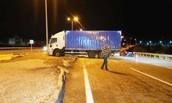 Kırıkkale’de Korkutan Kaza: Kamyon Kontrolden Çıktı
