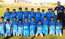 Minik Yıldızlar Akdağmadeni’nde Futbol Coşkusunu Yaşadı