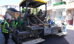 Gölbaşı Belediyesi Yol Çalışmalarını Aralıksız Sürdürüyor