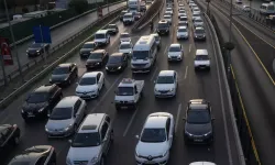 100 Km Yolculuk Maliyeti 2026: Elektrikli Araç mı Daha Ucuz, Benzin mi? Güncel Hesaplama