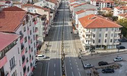 Çekerek’te Ana Caddelerde Yol Çizgileri Yenilendi: Trafik Daha Güvenli