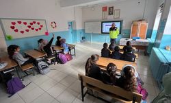 Yozgat Aydıncık’ta Jandarmadan Öğrencilere Trafik Eğitimi Semineri