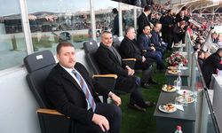 Yozgat Bozokspor’u yalnız bırakmadılar: protokol desteği!