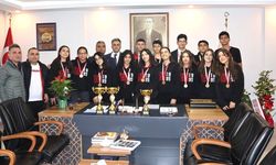 Yozgatlı Müdürün Okulu Başarılara Doymuyor