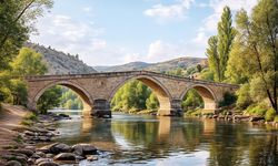 Tarihin Sessiz Tanığı: Karabıyık Köprüsü Yozgat’ta Asırlara Meydan Okuyor