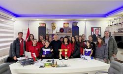 Genç Voleybolcular Şefaatli’ye Gurur Yaşattı!