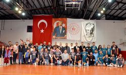 Sarıkaya’da Kurumlar Arası Voleybol Turnuvası Sona Erdi