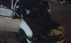 Yozgat’ta Park Halindeki Otomobil Alevlere Teslim Oldu