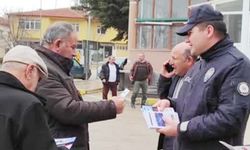 Yenifakılı’da Dolandırıcılara Karşı Uyarı