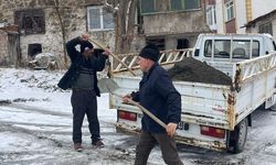 Yozgat Aşağı Çatak Mahallesi Muhtarından Örnek Davranış