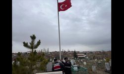 Boğazlıyan Jandarmasından Şehit Mezarına Anlamlı Dokunuş