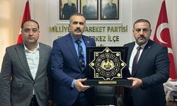 Çiçekdağı Belediye Başkanı Hasan Hakanoğlu’ndan MHP İl Başkanlığına ziyaret